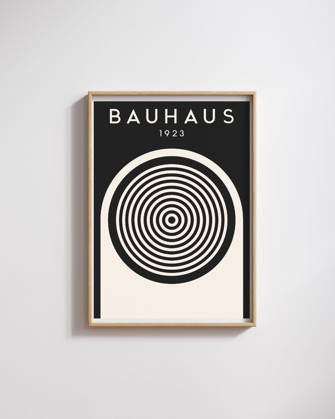 Bauhaus Plakat 50 – Koncentriske Cirkler 1923 i Sort og Creme