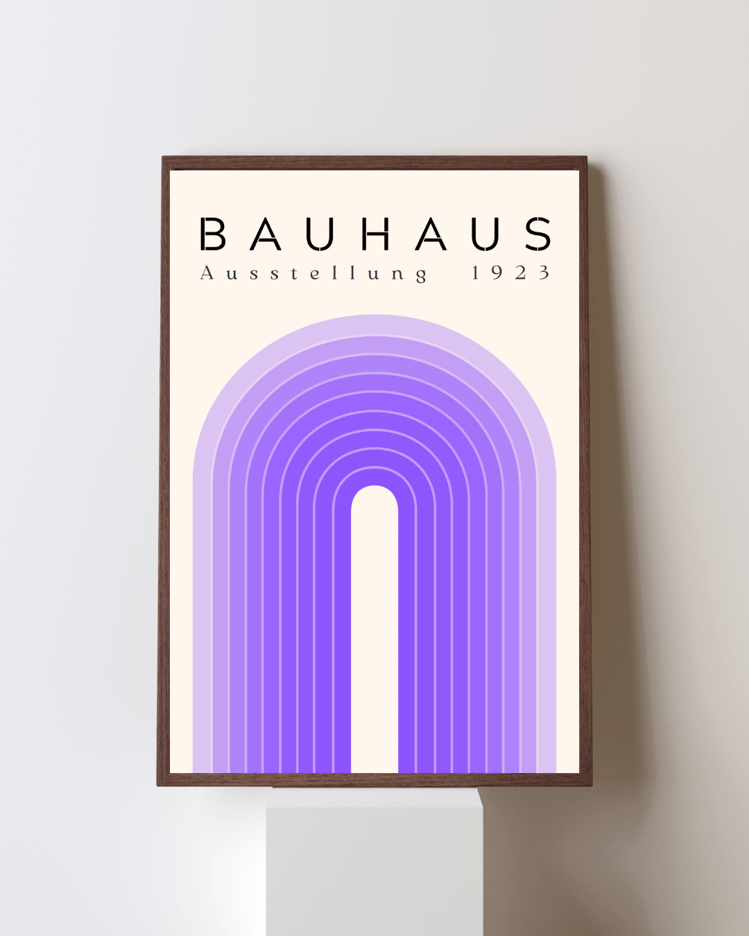 Bauhaus Plakat 23 – Blød Geometri i Lilla Nuancer