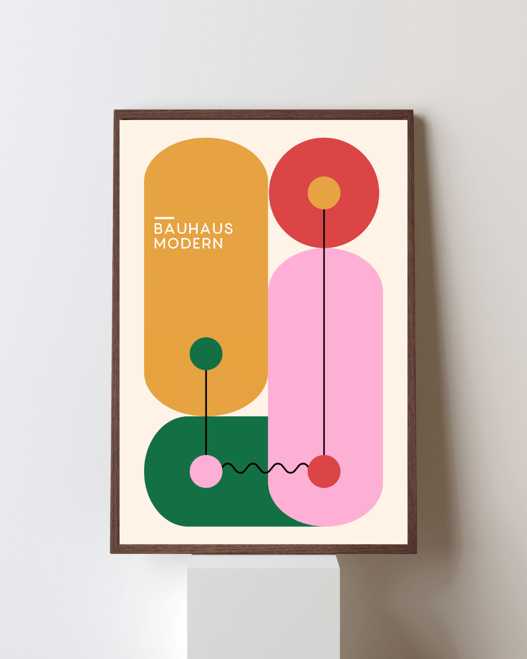 Bauhaus Plakat 5 - Moderne Former i Varme Farver