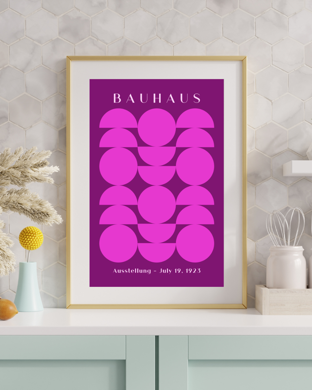 Bauhaus Plakat 4 - Grafiske Cirkler i Pink